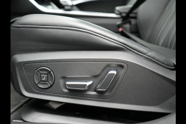 Audi A6 Avant 55 TFSI e Quattro S Line Competition PHEV 367pk | Trekhaak Af Fabriek | Panodak | Adaptive Cruise | 360 Camera | Matrix LED | Bang & Olufsen Sound | Lederen Comfortstoelen Memory & Massage & Ventilatie | Keyless | Stuur Verwarmd | Plug In Hybrid |