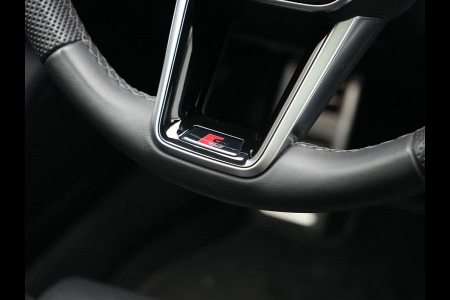 Audi A6 Avant 55 TFSI e Quattro S Line Competition PHEV 367pk | Trekhaak Af Fabriek | Panodak | Adaptive Cruise | 360 Camera | Matrix LED | Bang & Olufsen Sound | Lederen Comfortstoelen Memory & Massage & Ventilatie | Keyless | Stuur Verwarmd | Plug In Hybrid |