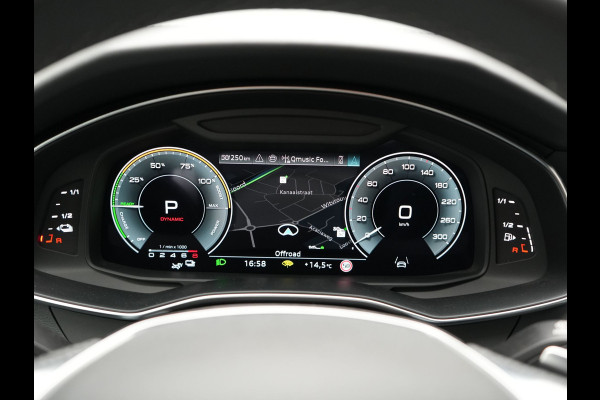 Audi A6 Avant 55 TFSI e Quattro S Line Competition PHEV 367pk | Trekhaak Af Fabriek | Panodak | Adaptive Cruise | 360 Camera | Matrix LED | Bang & Olufsen Sound | Lederen Comfortstoelen Memory & Massage & Ventilatie | Keyless | Stuur Verwarmd | Plug In Hybrid |