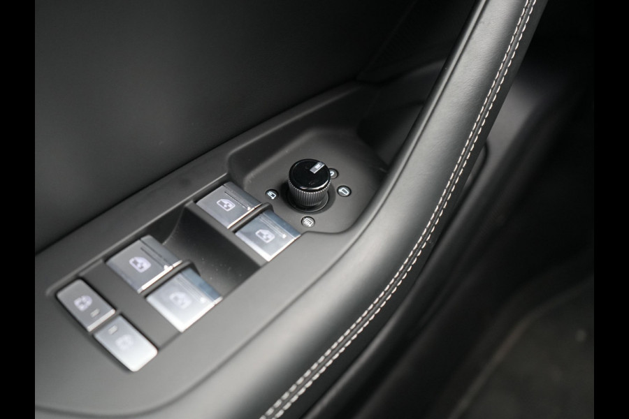 Audi A6 Avant 55 TFSI e Quattro S Line Competition PHEV 367pk | Trekhaak Af Fabriek | Panodak | Adaptive Cruise | 360 Camera | Matrix LED | Bang & Olufsen Sound | Lederen Comfortstoelen Memory & Massage & Ventilatie | Keyless | Stuur Verwarmd | Plug In Hybrid |