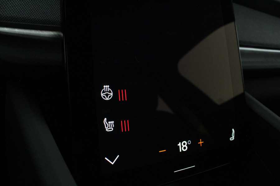 Polestar 2 Long Range Dual Motor Launch Performance 78kWh > Performance/20inch/Trekhaak/Thunder Gray...