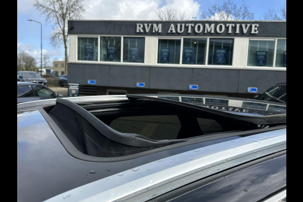 Peugeot 3008 1.6 HYbrid4 300 GT VAN €26.900,- NU VOOR SLECHTS €24.877,- Uw LENTEVOORDEEL €2.023,-PANORAMADAK| ADAPTIVE CRUISE CONTROL| STANDKACHEL| CAMERA VOOR + ACHTER|