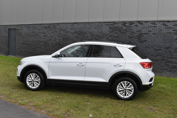Volkswagen T-Roc 1.5 TSI Automaat Navi parkeer-camera