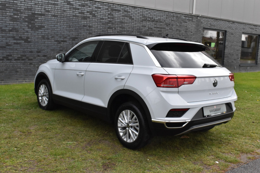 Volkswagen T-Roc 1.5 TSI Automaat Navi parkeer-camera