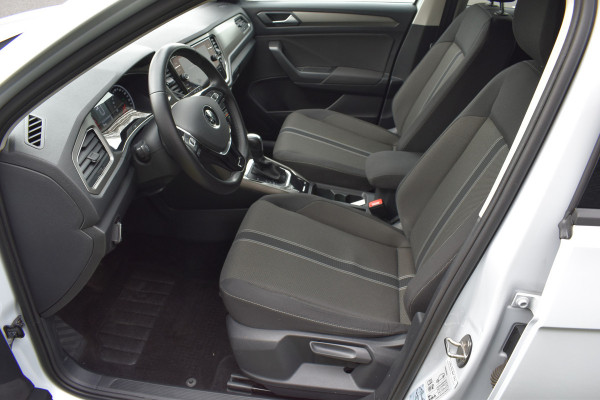 Volkswagen T-Roc 1.5 TSI Automaat Navi parkeer-camera