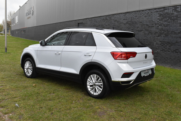 Volkswagen T-Roc 1.5 TSI Automaat Navi parkeer-camera