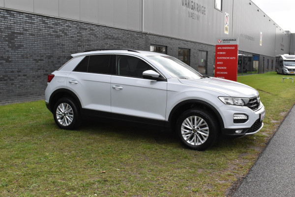 Volkswagen T-Roc 1.5 TSI Automaat Navi parkeer-camera