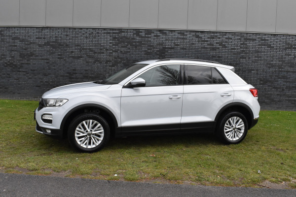Volkswagen T-Roc 1.5 TSI Automaat Navi parkeer-camera