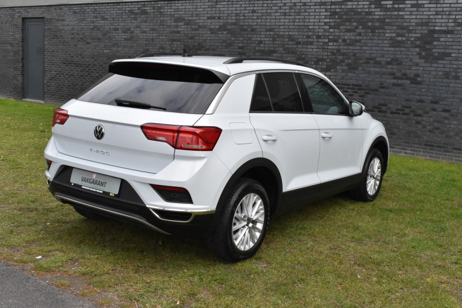 Volkswagen T-Roc 1.5 TSI Automaat Navi parkeer-camera