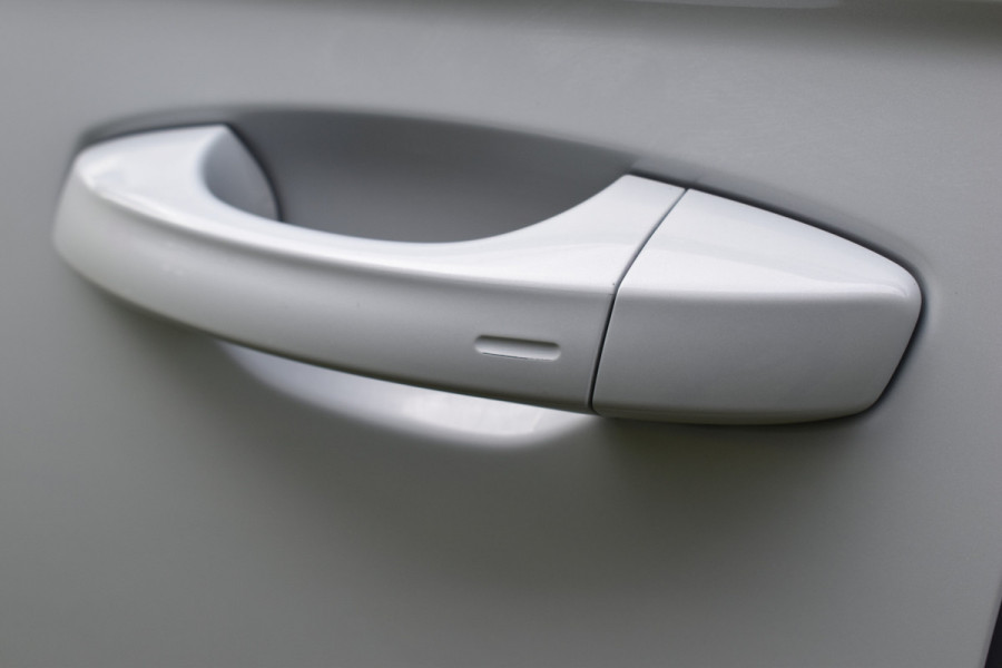 Volkswagen T-Roc 1.5 TSI Automaat Navi parkeer-camera