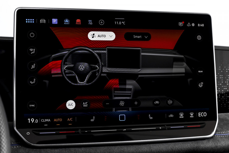 Volkswagen Tiguan 1.5 eHybrid R-Line Edition 272 PK | Black Style | 15 inch Navi | Elek. Trekhaak | IQ Light | S/K-Panodak | Dig. Cockpit | Adapt. Cruise | Stoel-+Stuurverw. | 360 Camera | NAV + App. Connect | ECC | Elek. Klep | LM 20" | 8590