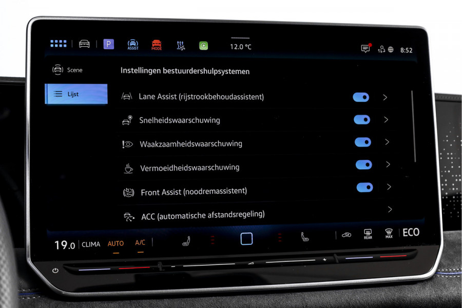 Volkswagen Tiguan 1.5 eHybrid R-Line Edition 272 PK | Black Style | 15 inch Navi | Elek. Trekhaak | IQ Light | S/K-Panodak | Dig. Cockpit | Adapt. Cruise | Stoel-+Stuurverw. | 360 Camera | NAV + App. Connect | ECC | Elek. Klep | LM 20" | 8590