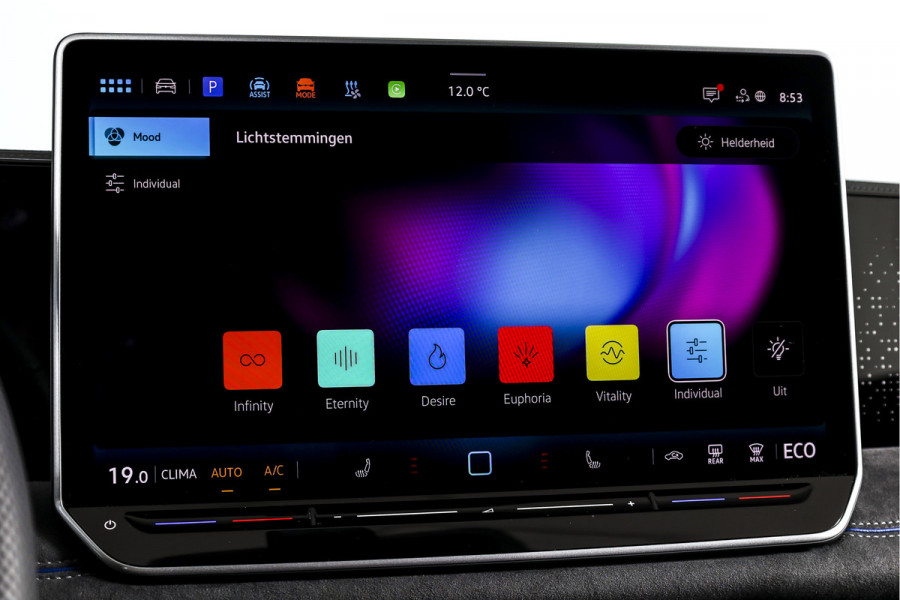 Volkswagen Tiguan 1.5 eHybrid R-Line Edition 272 PK | Black Style | 15 inch Navi | Elek. Trekhaak | IQ Light | S/K-Panodak | Dig. Cockpit | Adapt. Cruise | Stoel-+Stuurverw. | 360 Camera | NAV + App. Connect | ECC | Elek. Klep | LM 20" | 8590