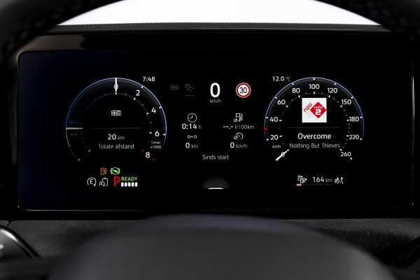 Volkswagen Tiguan 1.5 eHybrid R-Line Edition 272 PK | Black Style | 15 inch Navi | Elek. Trekhaak | IQ Light | S/K-Panodak | Dig. Cockpit | Adapt. Cruise | Stoel-+Stuurverw. | 360 Camera | NAV + App. Connect | ECC | Elek. Klep | LM 20" | 8590