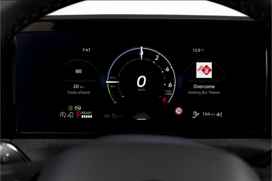 Volkswagen Tiguan 1.5 eHybrid 272 PK R-Line | Black Style | Elek. Trekhaak | S/K-panodak | Adapt. Cruise | Stoel-+stuurverw. | Elek. Klep | Camera | PDC | App. Connect | LM 20" | 7936