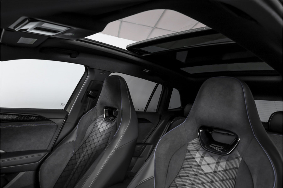 Volkswagen Tiguan 1.5 eHybrid 272 PK R-Line | Black Style | Elek. Trekhaak | S/K-panodak | Adapt. Cruise | Stoel-+stuurverw. | Elek. Klep | Camera | PDC | App. Connect | LM 20" | 7936