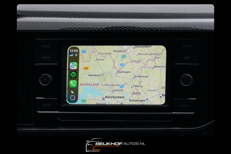 Volkswagen Polo 1.0 TSI Life Carplay Parksensoren Adap Cruis