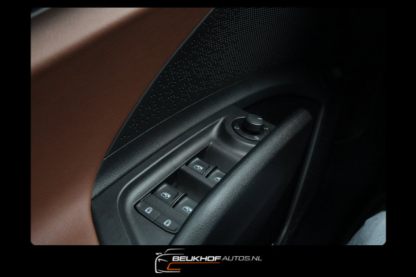 Škoda ENYAQ iV 60 Leer Carplay Trekhaak Cruise Soh93% Cam