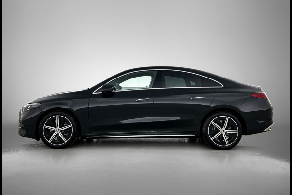 Mercedes-Benz CLA-Klasse 200 Business Solution AMG 58 kWh | Advanced Plus pakket | Warmtewerend, donkergetint glas | Smartphone integratie | URBAN GUARD | Vast panoramadak |