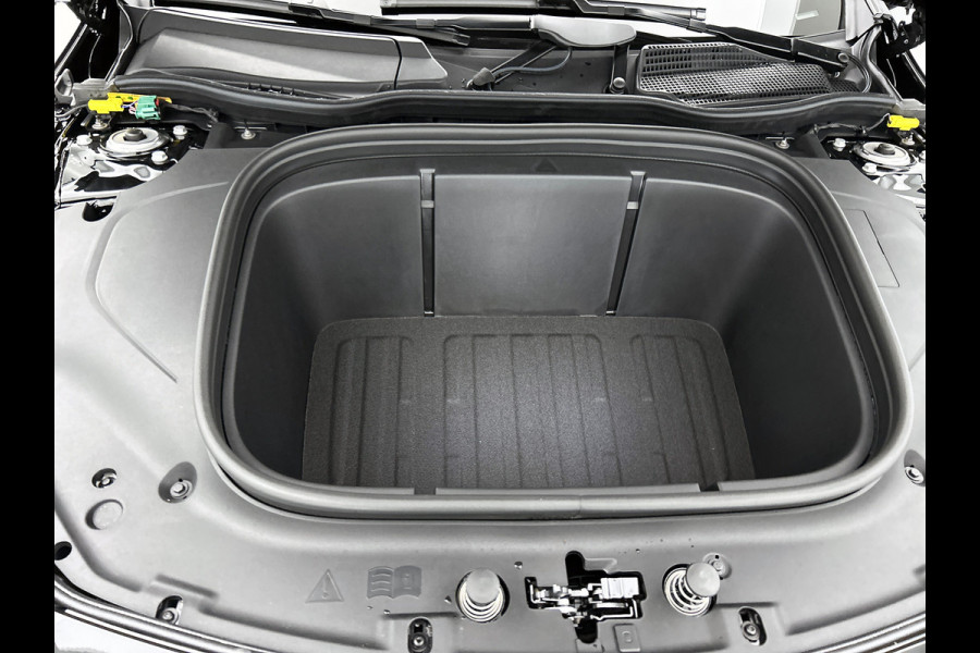 Mercedes-Benz CLA-Klasse 200 Business Solution AMG 58 kWh | Advanced Plus pakket | Warmtewerend, donkergetint glas | Smartphone integratie | URBAN GUARD | Vast panoramadak |