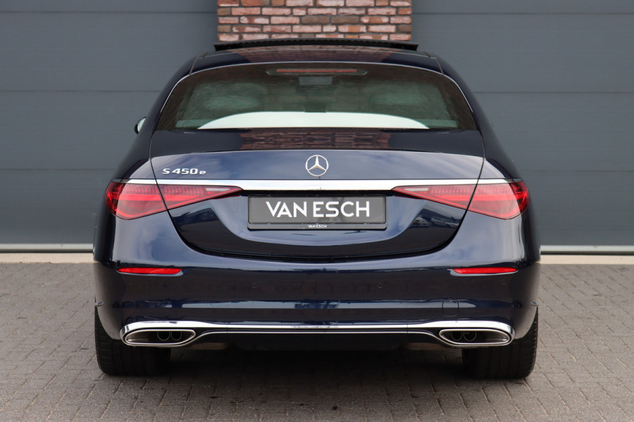 Mercedes-Benz S-Klasse 450 e Lang 'Manufaktur' | Achterasbesturing | Chauffeurspakket | Distronic+ | Zonweringspakket | Massage | Stoelventilatie | HUD | 3D-Display | MBUX Tablet | Exclusief Leder | Vlakkenverwarming |