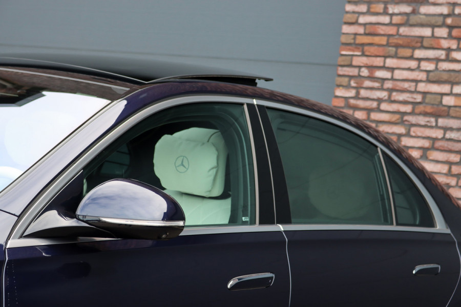 Mercedes-Benz S-Klasse 450 e Lang 'Manufaktur' | Achterasbesturing | Chauffeurspakket | Distronic+ | Zonweringspakket | Massage | Stoelventilatie | HUD | 3D-Display | MBUX Tablet | Exclusief Leder | Vlakkenverwarming |