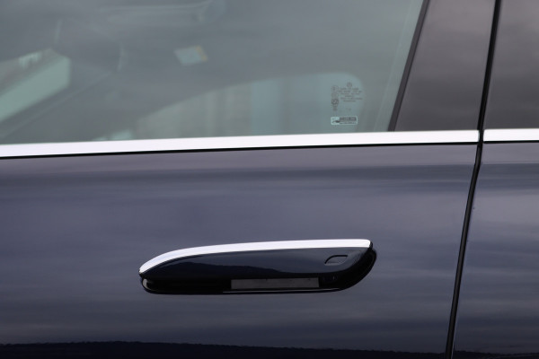 Mercedes-Benz S-Klasse 450 e Lang 'Manufaktur' | Achterasbesturing | Chauffeurspakket | Distronic+ | Zonweringspakket | Massage | Stoelventilatie | HUD | 3D-Display | MBUX Tablet | Exclusief Leder | Vlakkenverwarming |