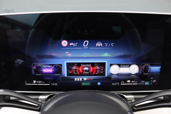 Mercedes-Benz S-Klasse 450 e Lang 'Manufaktur' | Achterasbesturing | Chauffeurspakket | Distronic+ | Zonweringspakket | Massage | Stoelventilatie | HUD | 3D-Display | MBUX Tablet | Exclusief Leder | Vlakkenverwarming |