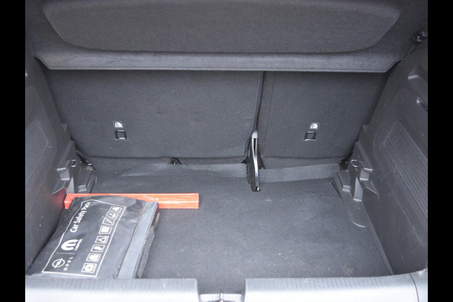 Opel Crossland 1.2 Turbo Elegance VERWARMBARE STOELEN | VERWARMDE VOORRUIT | VERWARMD STUURWIEL | CLIMATE CONTROL | NAVI |