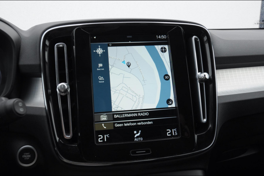 Volvo XC40 T4 211PK Automaat Inscription Expression Adaptieve cruise control / Elektrische achterklep / keyless entry / parkeersensoren met camera / Apple carplay / Bluetooth / Elektrische stoelen met geheugen