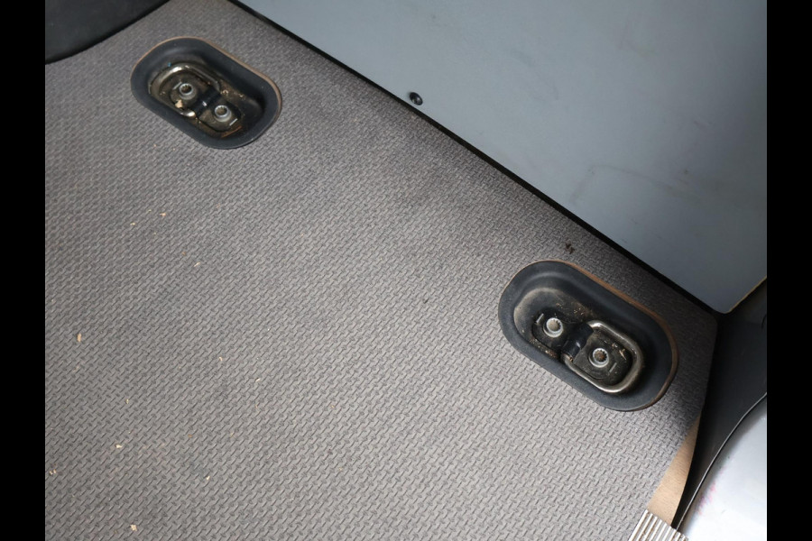 MAN TGE 35 3.140 AUT. L4H3 ZILVERGRIJS + CAMERA | APPLE CARPLAY | ANDROID AUTO | DAB | NAVIGATIE