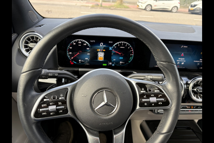 Mercedes-Benz GLA 250 e Business Luxery Limited Panodak