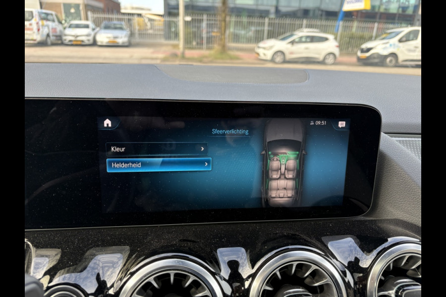 Mercedes-Benz GLA 250 e Business Luxery Limited Panodak