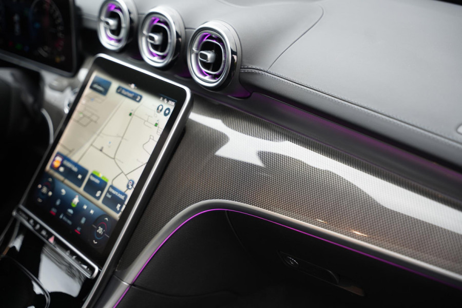 Mercedes-Benz C-Klasse 300 e AMG Line Limited Panoramadak Ambient Adapt. Cruise Camera 19''LM AMG