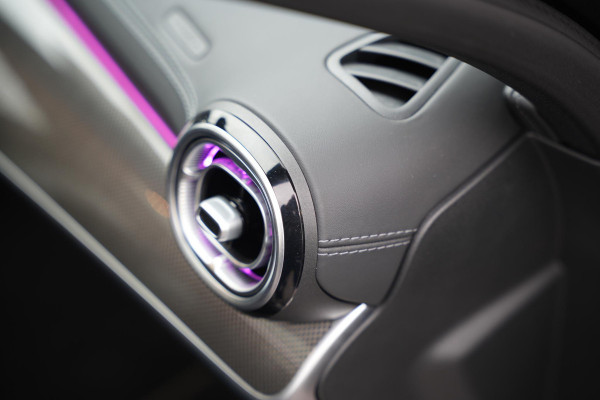 Mercedes-Benz C-Klasse 300 e AMG Line Limited Panoramadak Ambient Adapt. Cruise Camera 19''LM AMG