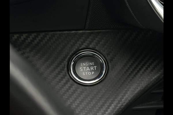 Peugeot e-208 EV GT Pack 50 kWh Panoramadak Stoelverw. Carplay Alcantara Keyless
