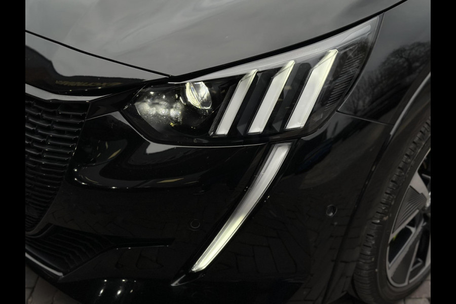 Peugeot e-208 EV GT Pack 50 kWh Panoramadak Stoelverw. Carplay Alcantara Keyless