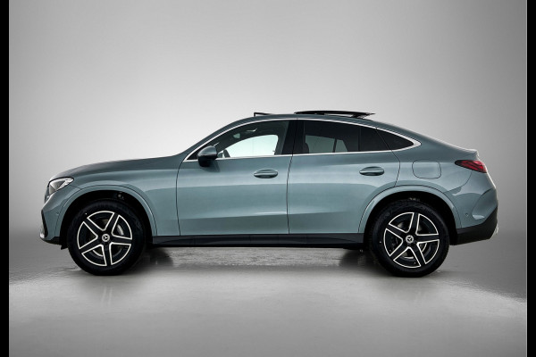 Mercedes-Benz GLC Coupé 300e 4MATIC Business Solution AMG | Advanced plus | Trekhaak | Panoramaschuifdak | URBAN GUARD Plus | Smartphone-integratie | Stoelverwarming | Sfeerverlichting |