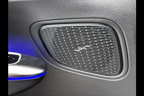 Mercedes-Benz GLC Coupé 300e 4MATIC Business Solution AMG | Advanced plus | Trekhaak | Panoramaschuifdak | URBAN GUARD Plus | Smartphone-integratie | Stoelverwarming | Sfeerverlichting |