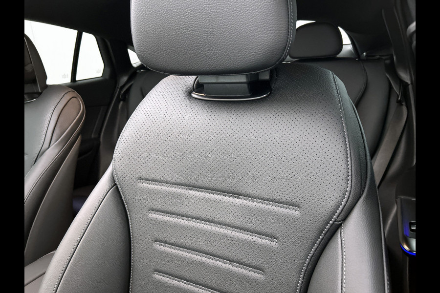 Mercedes-Benz GLC Coupé 300e 4MATIC Business Solution AMG | Advanced plus | Trekhaak | Panoramaschuifdak | URBAN GUARD Plus | Smartphone-integratie | Stoelverwarming | Sfeerverlichting |