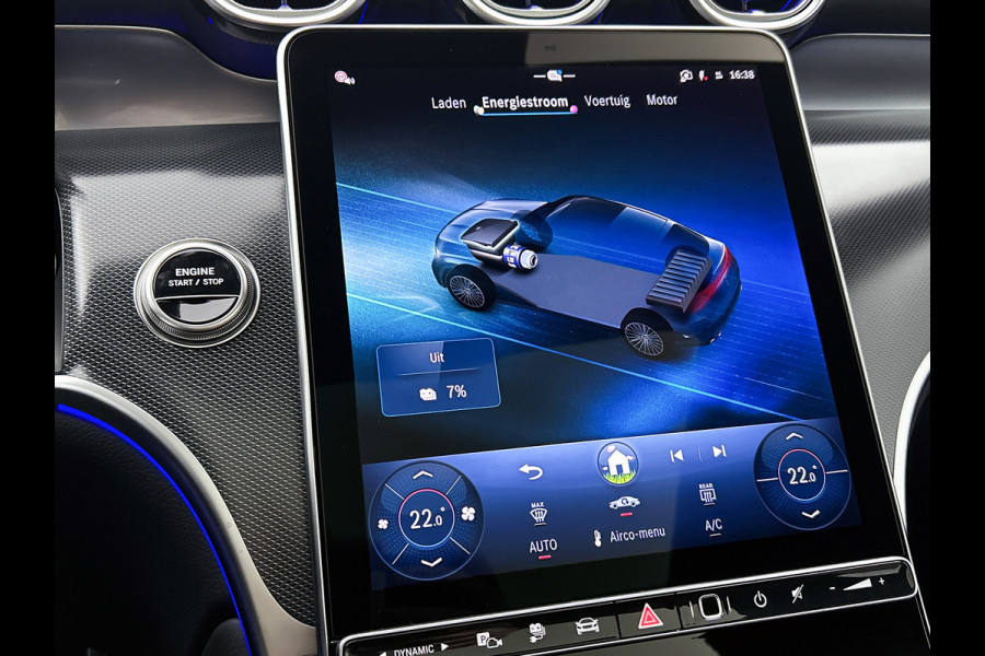 Mercedes-Benz GLC Coupé 300e 4MATIC Business Solution AMG | Advanced plus | Trekhaak | Panoramaschuifdak | URBAN GUARD Plus | Smartphone-integratie | Stoelverwarming | Sfeerverlichting |