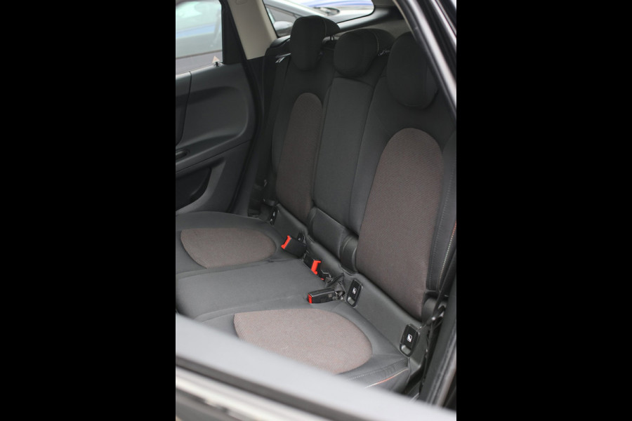 MINI Countryman 1.5 Cooper *Pano*Led*Comforttoegang*Cruise control*