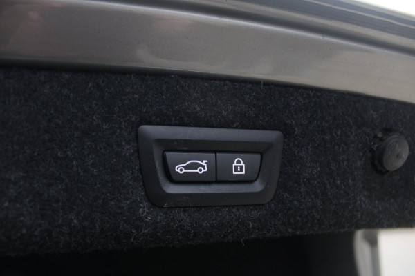 BMW M5 4.4 V8 600pk | B&W | 360 | Carbon| ACC | HUD | Soft Close