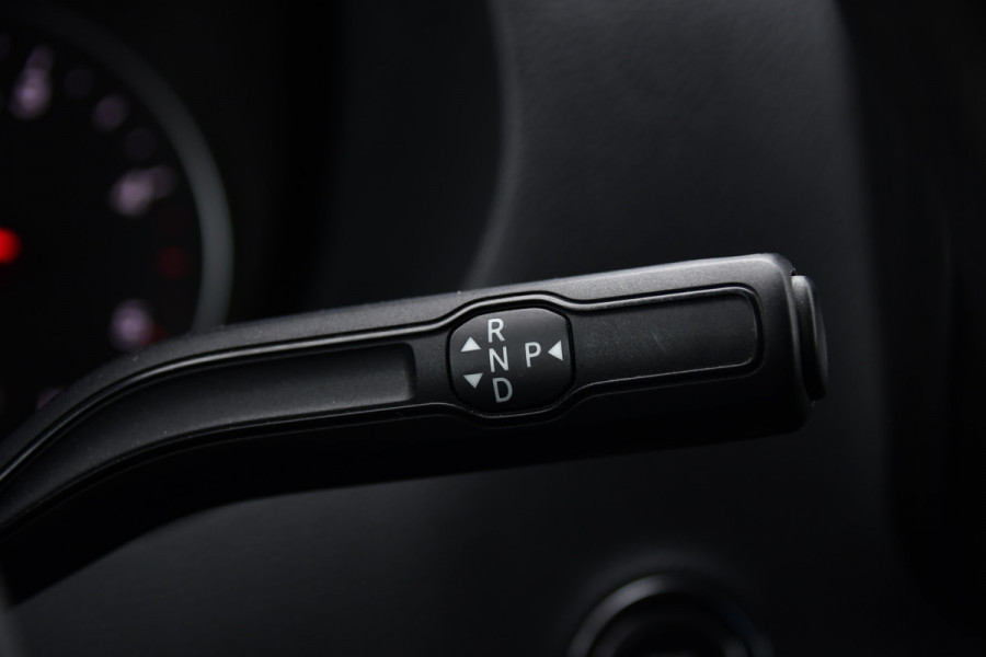 Mercedes-Benz Sprinter 317 1.9 CDI L2H2 RWD AMG Edition Camera, Cruise, Carplay, LED, Trekhaak, Automaat, Mbux, 170pk, Sensoren, Uniek!