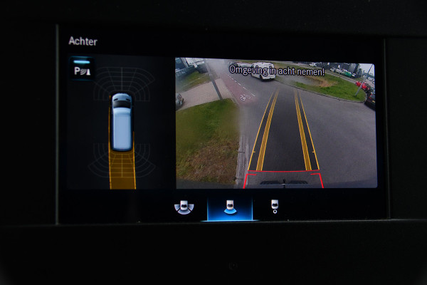 Mercedes-Benz Sprinter 317 1.9 CDI L2H2 RWD AMG Edition Camera, Cruise, Carplay, LED, Trekhaak, Automaat, Mbux, 170pk, Sensoren, Uniek!