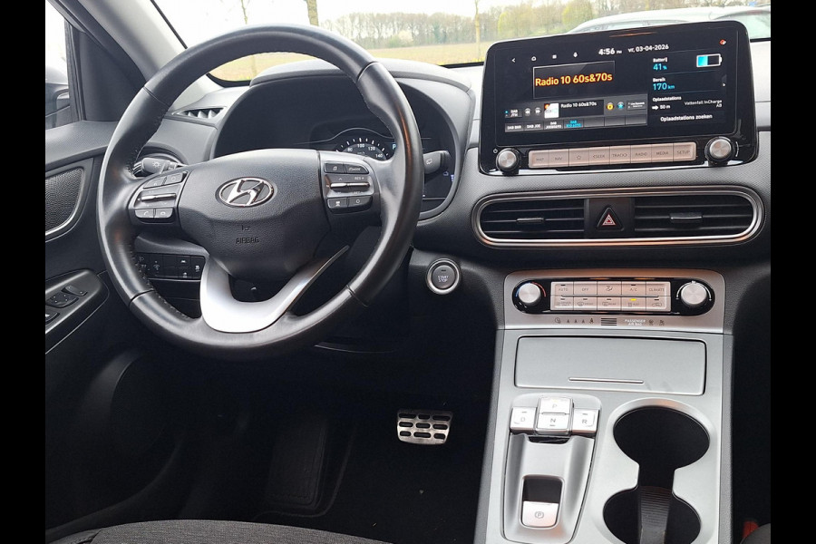Hyundai Kona EV Comfort 64 kWh | SOH: nnb | 3 fase | Warmtepomp | Adaptive CC | Camera |