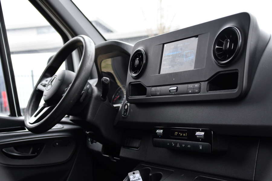 Mercedes-Benz Sprinter 316 2.2 CDI L2H2 Edition Camera, Cruise, Automaat, LED, Stoelverwarming, Standkachel, Carplay, 164pk, Trekhaak, Uniek!