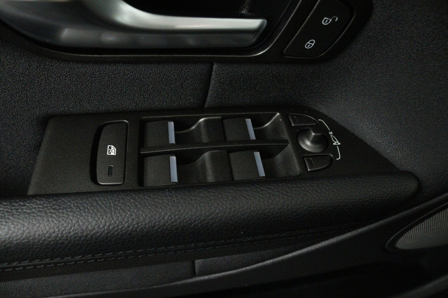 Land Rover Range Rover Evoque 2.0 Si4 HSE Dynamic (PANORAMADAK, STOELVERWARMING, ELEKTR STOELEN, CAMERA, CRUISE CONTROL)