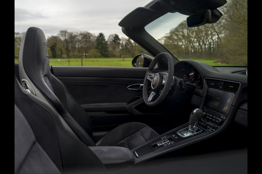 Porsche 911 Cabrio 991-2 Carrera 4 GTS | Bose | Sport Chrono | NL-auto | SportDesign