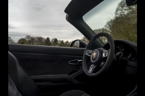 Porsche 911 Cabrio 991-2 Carrera 4 GTS | Bose | Sport Chrono | NL-auto | SportDesign